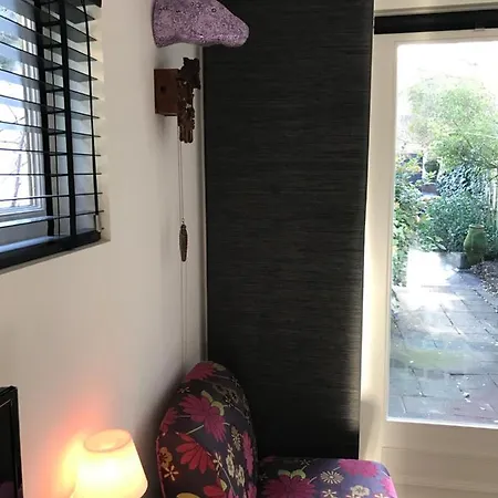 Bed & Breakfast Boutique Hide & Seek, Bed & Beach 2*